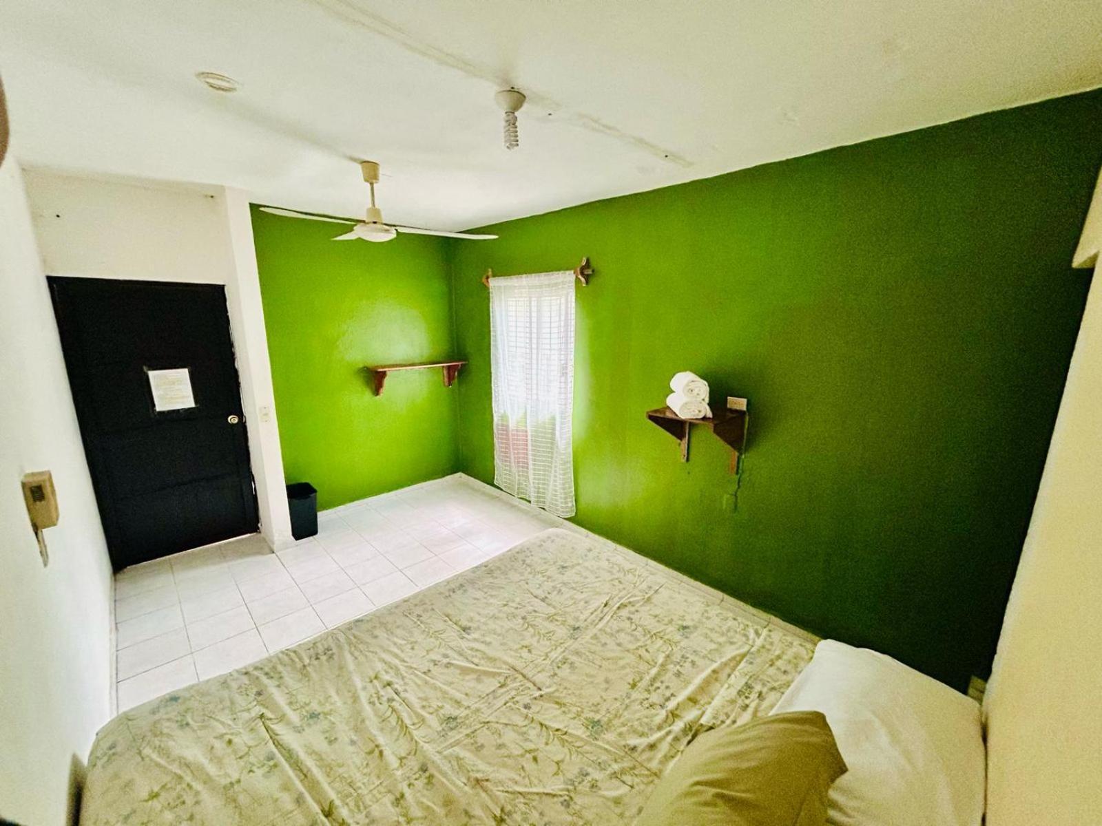 Hostal Pakal King Palenque Bagian luar foto