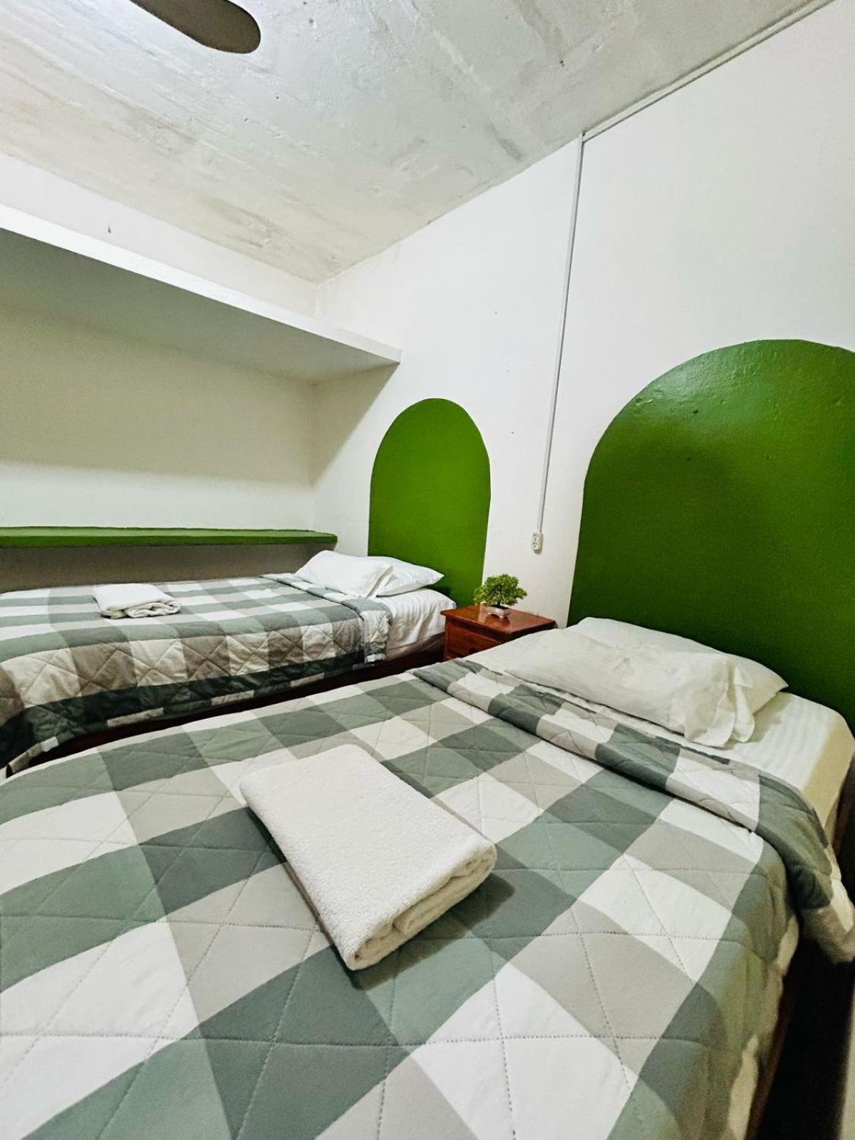 Hostal Pakal King Palenque Bagian luar foto